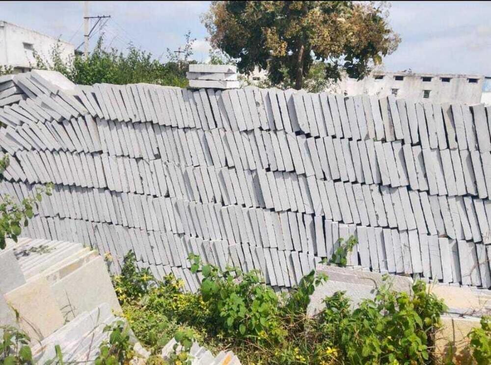 50 Mm Stone Natural - Granite Form: Granite