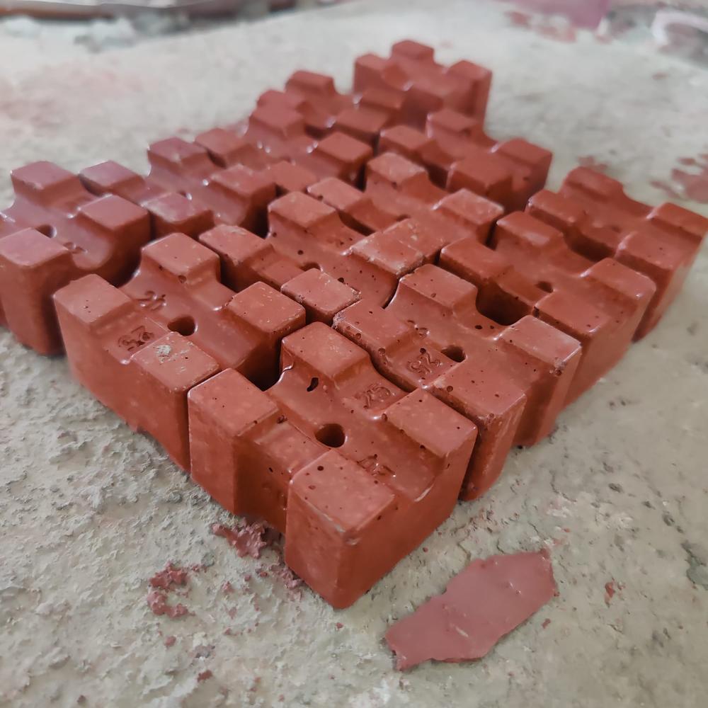 Cement Cover Block - Color: Orange