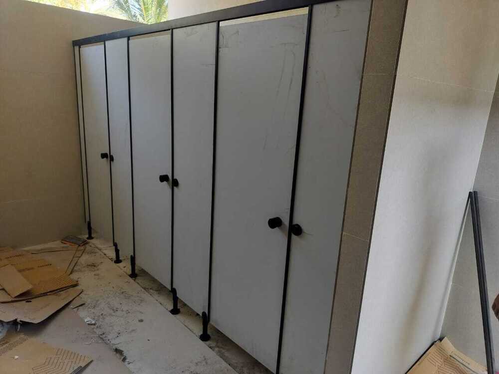 Boilo Sheet Toilet Cubicle