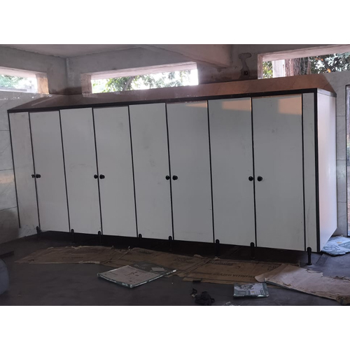 SS Series Boilo Sheet Toilet Cubicle