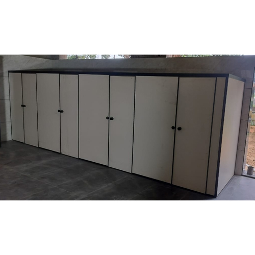 SS Series Boilo Sheet Toilet Cubicle