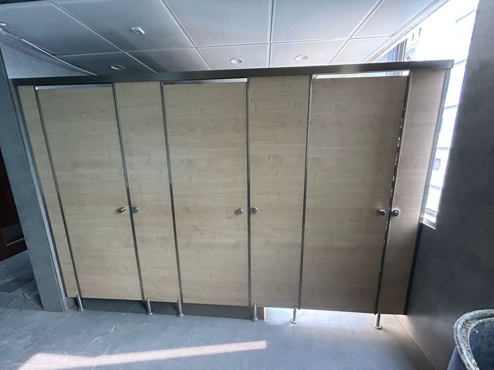Nylon Series HPL Board Toilet Cubicle