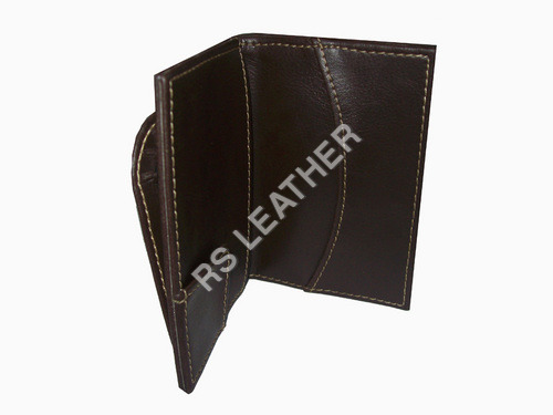 ब्राउन लेदर कार्ड केस