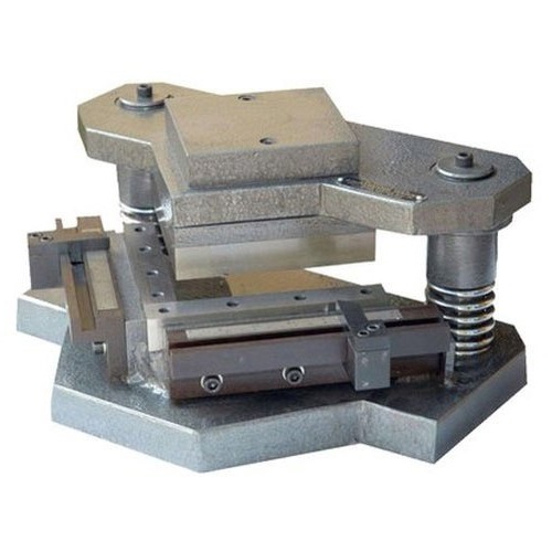 Corner Edge Cutting Sheet Metal Die