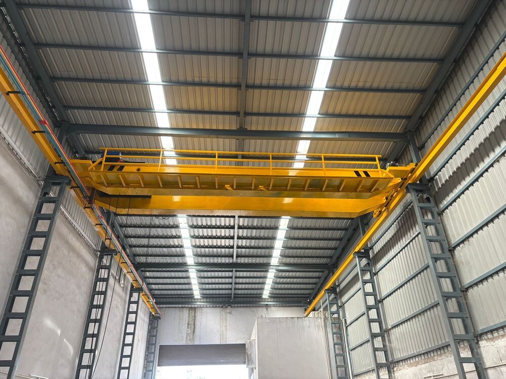 Industrial EOT Crane
