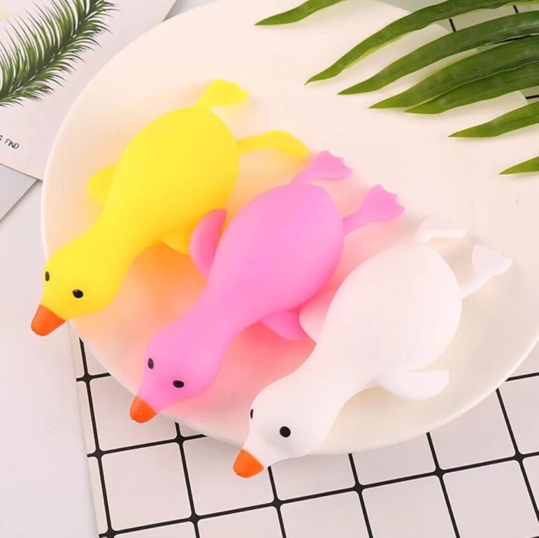 Squeezy Duck - Power: No Power Required
