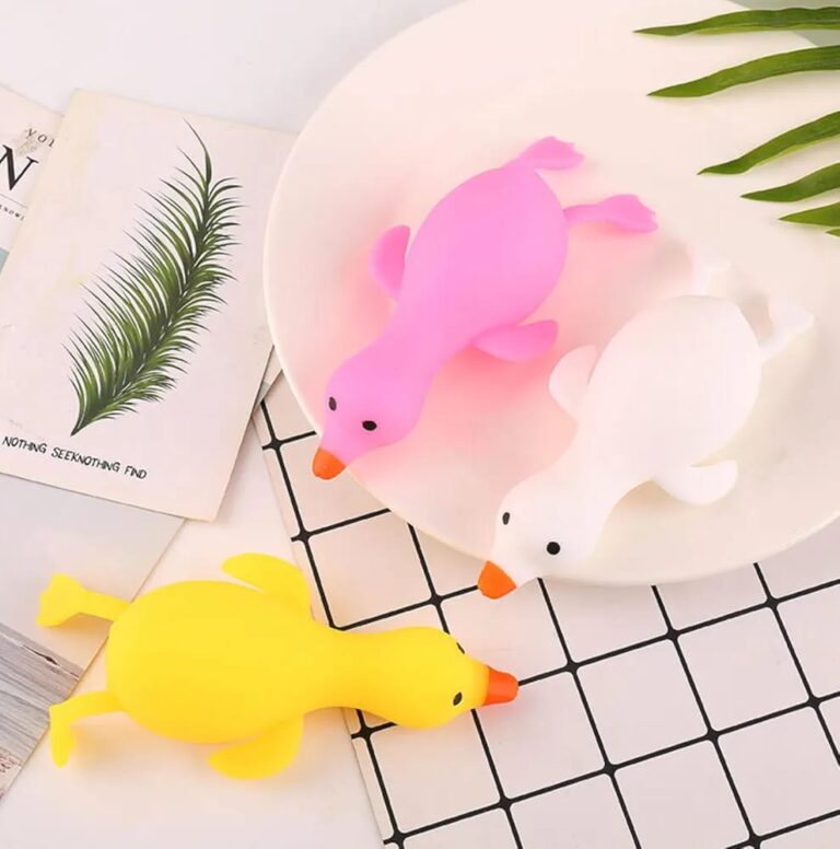 Squeezy Duck - Power: No Power Required