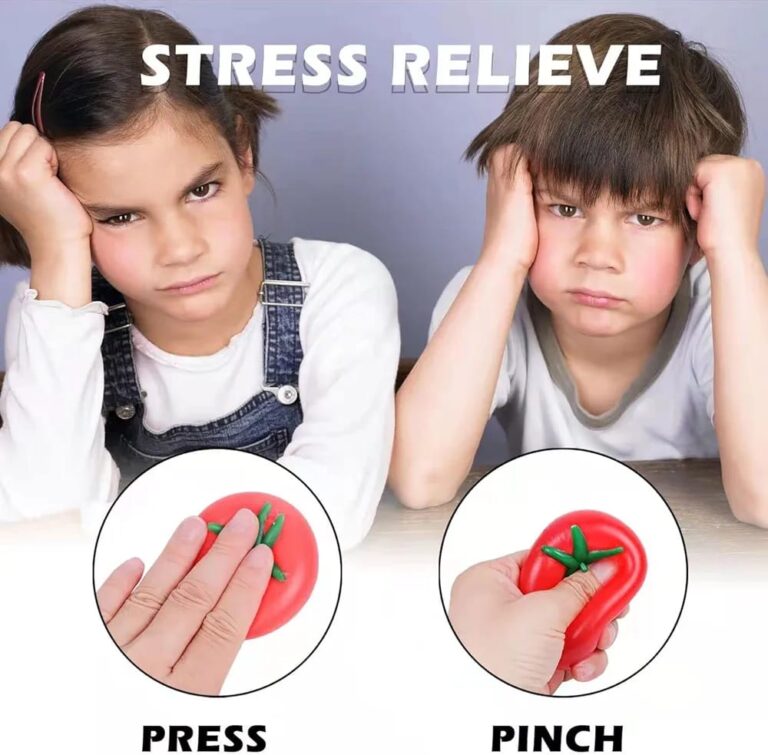 Squeezy Tomato - Size: Medium