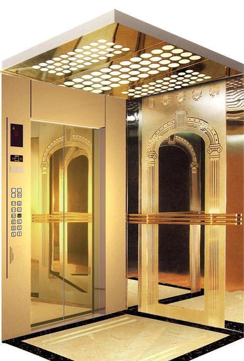 Hotel lift