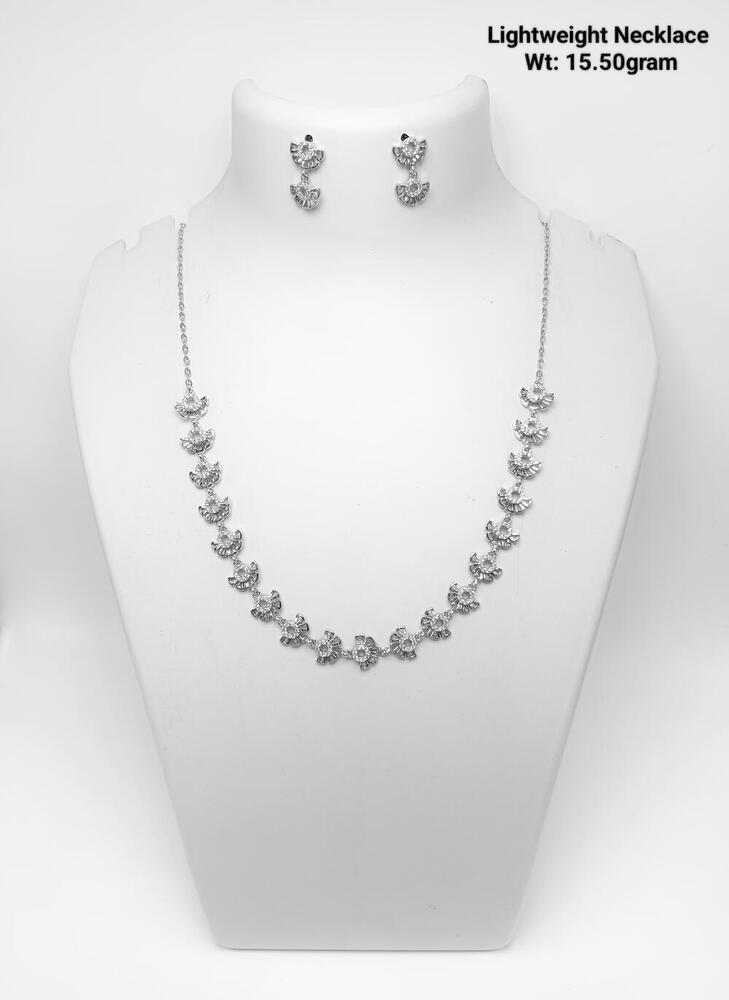 92.5 New Design silver Lightweight Necklace