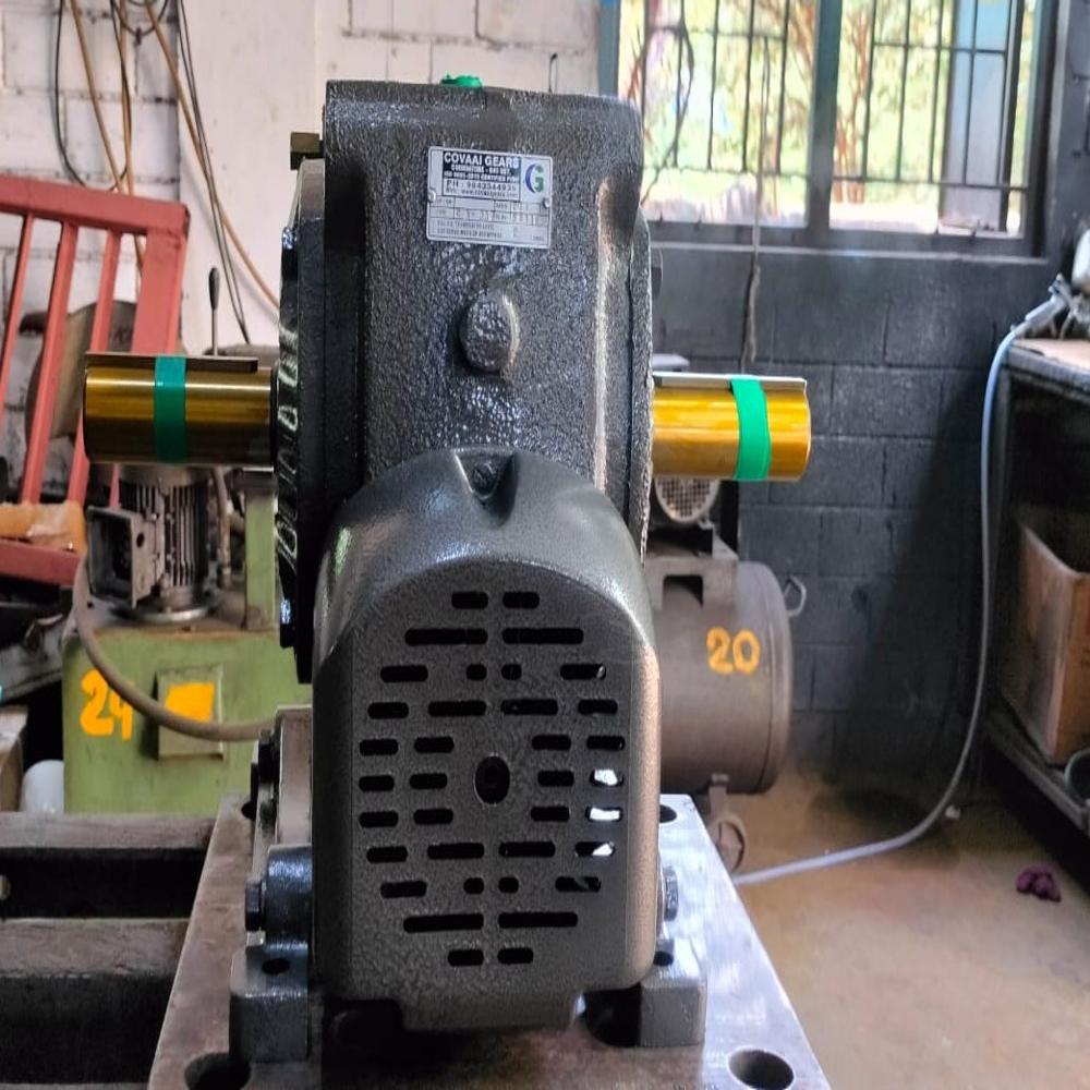 Worm Gearbox - Color: Blue / Grey