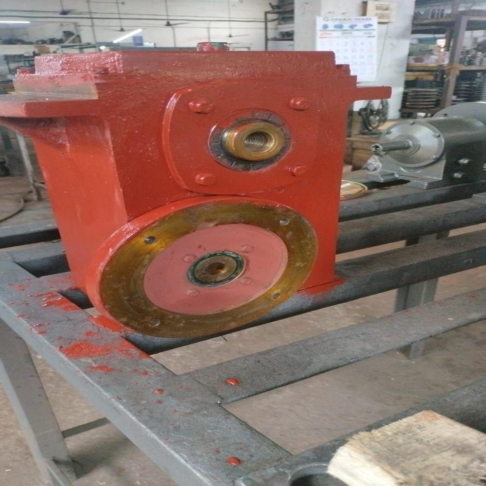 Custom Built Gear Box - Color: Sliver