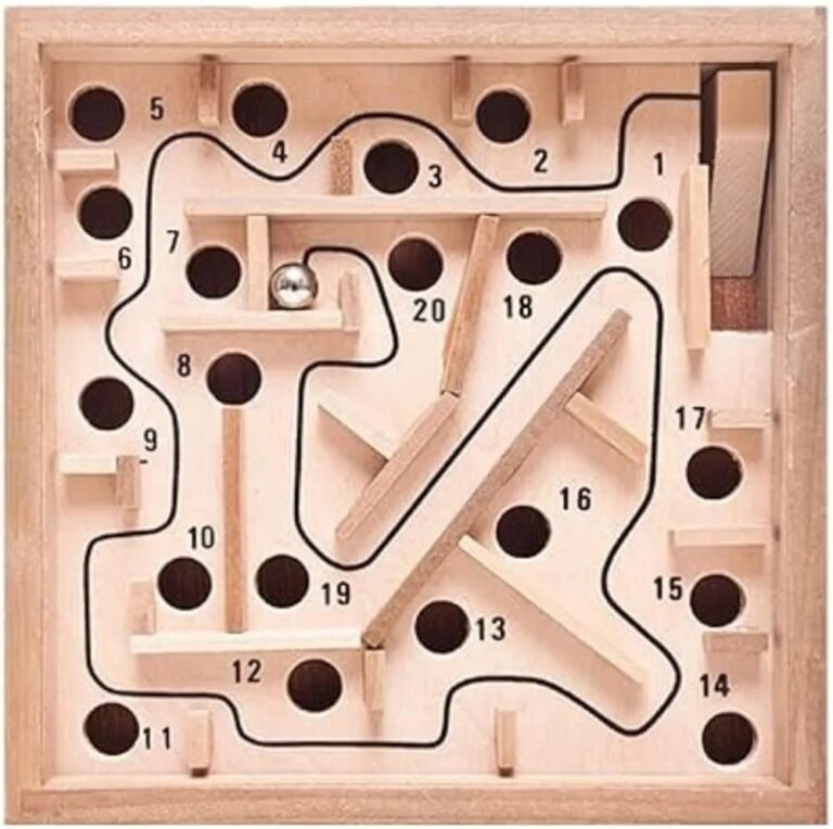 MAZE GAME