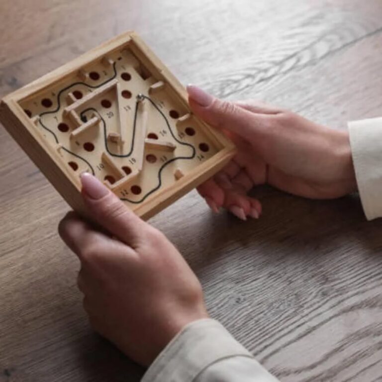 Maze Game - Power: No Power Required