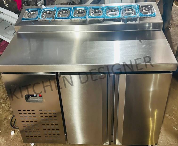 Single Line Pizza Preparation Refrigerator