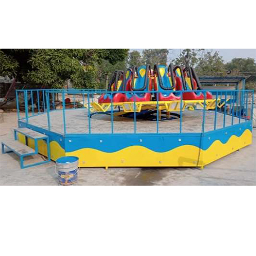 Tora Tora Ride 12 seater with platform