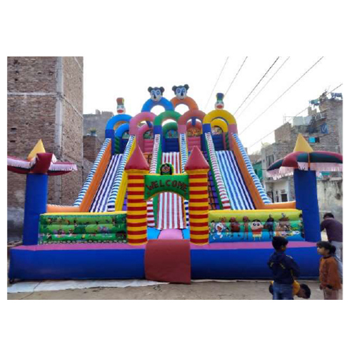 INFLATABLE BOUNCE HOUSE