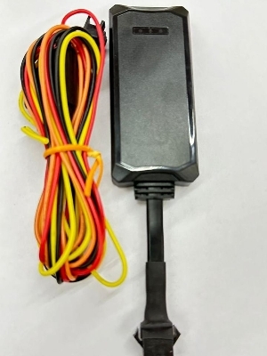 Gps Tracker For Tractor & Harvester - Battery Backup: 8 To 12 Hours