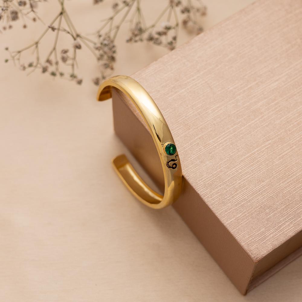 Gold Plated Bracelet - Jewelry Type: Brooches