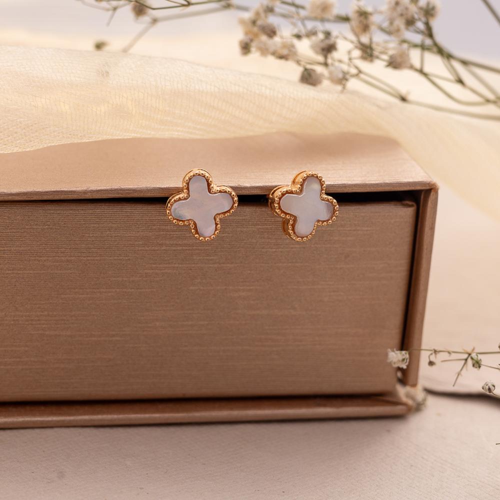 Earring 10