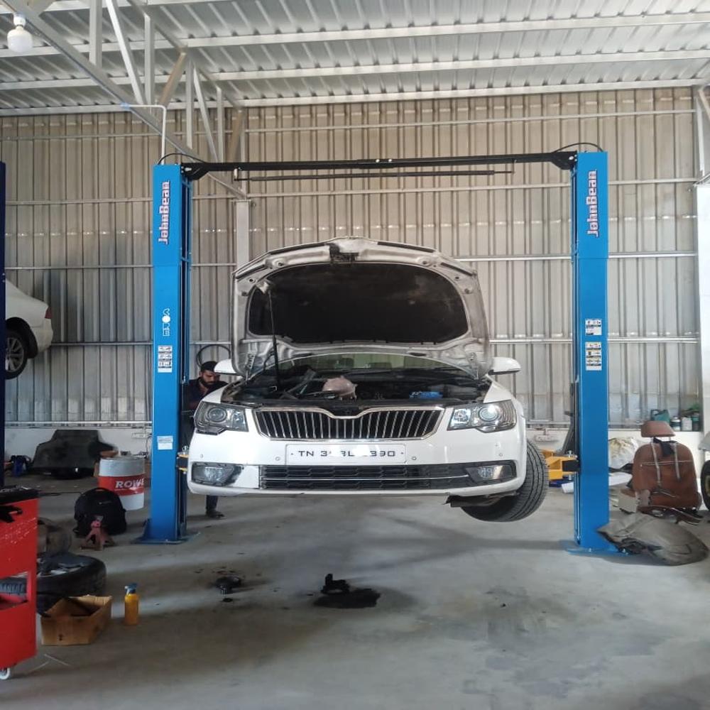 Two Post Cart Lift - Capacity: 3500 Kg