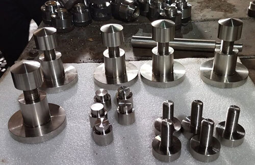 Automotive Parts Die And Machinery - Core Material: Hardened Tool Steel