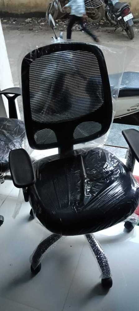 802 Mesh Back Chair With Fixed Arms