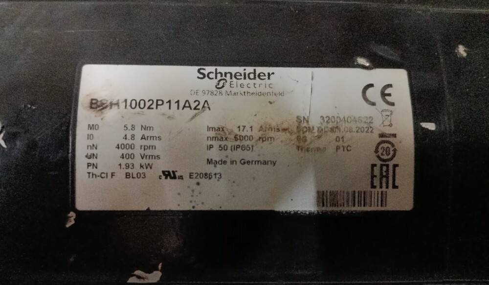 SCHNEIDER BSH1002P11A2A SERVO MOTOR