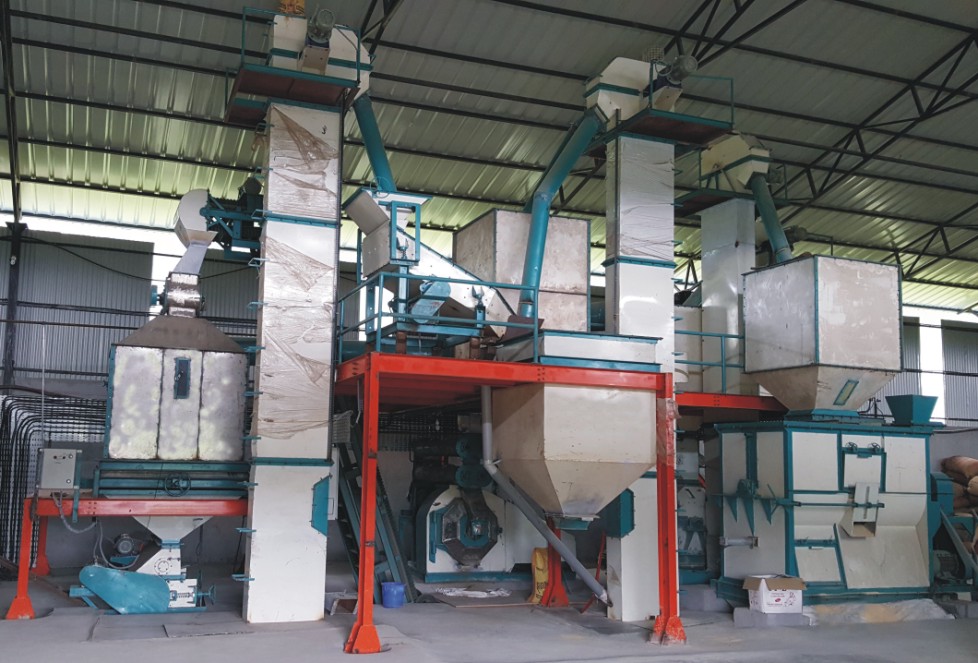 Semi Vertical Feed Plant