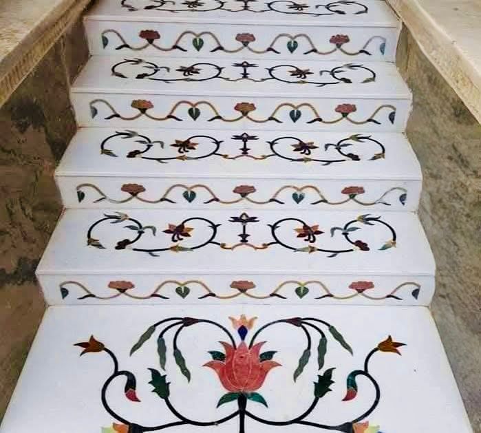 Marble Inlay Work - Application: Suitable For Temples & Luxury Interiors