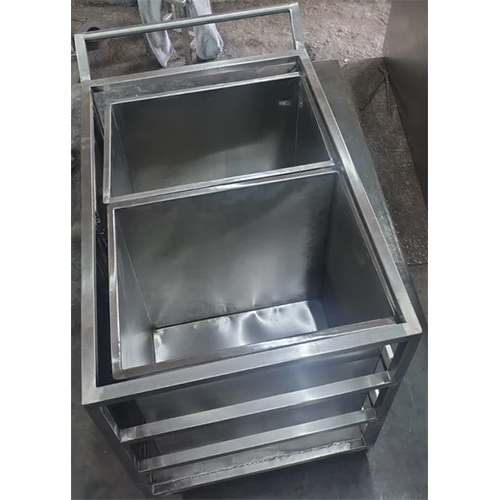 SS 304 Waste Plate And Bowl Supply Trolley