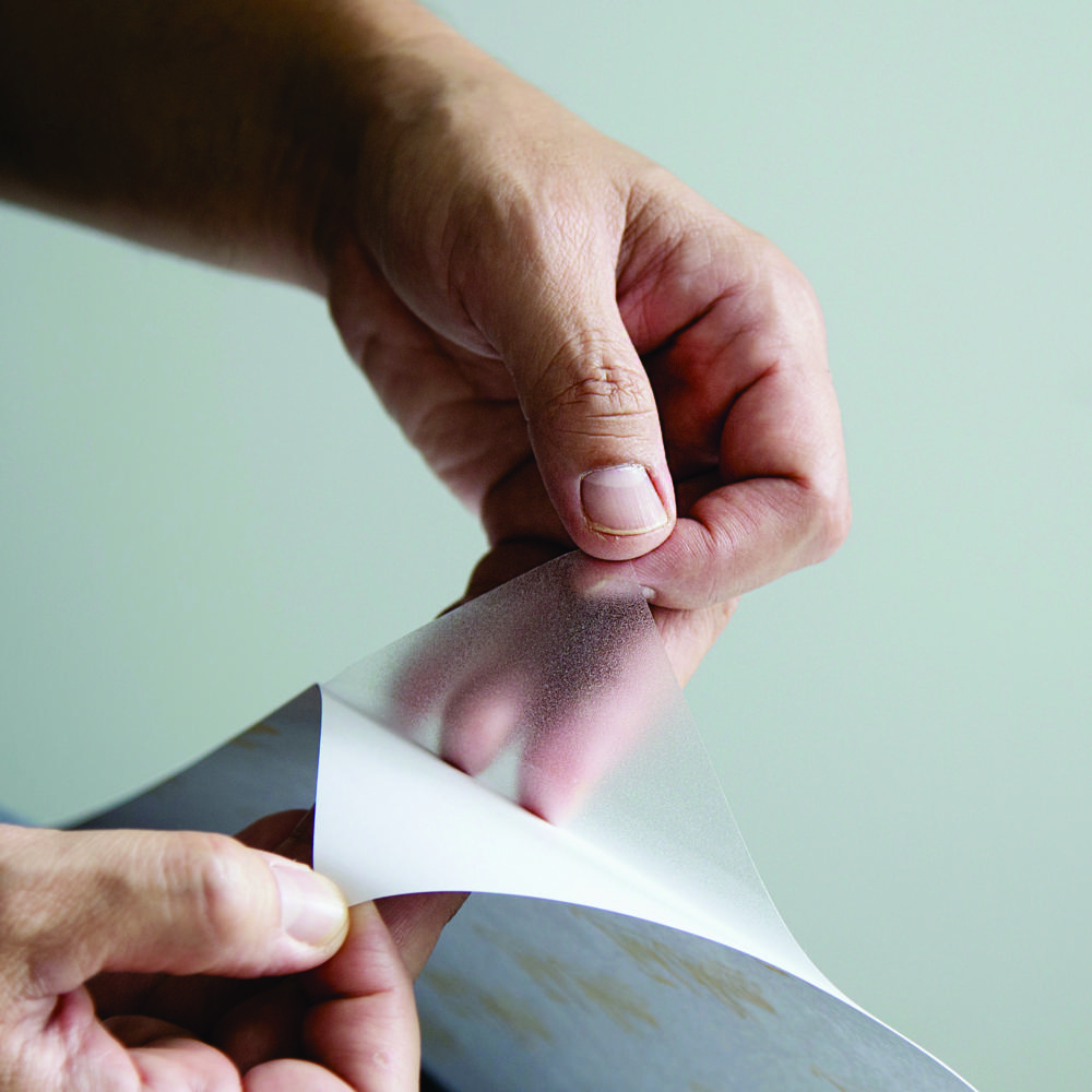 Anti-scratch Lamination - Automatic Grade: Automatic