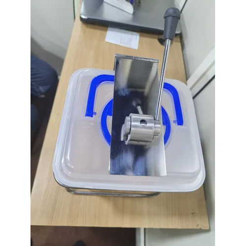 5 Ltr Syringe Hub Cutter