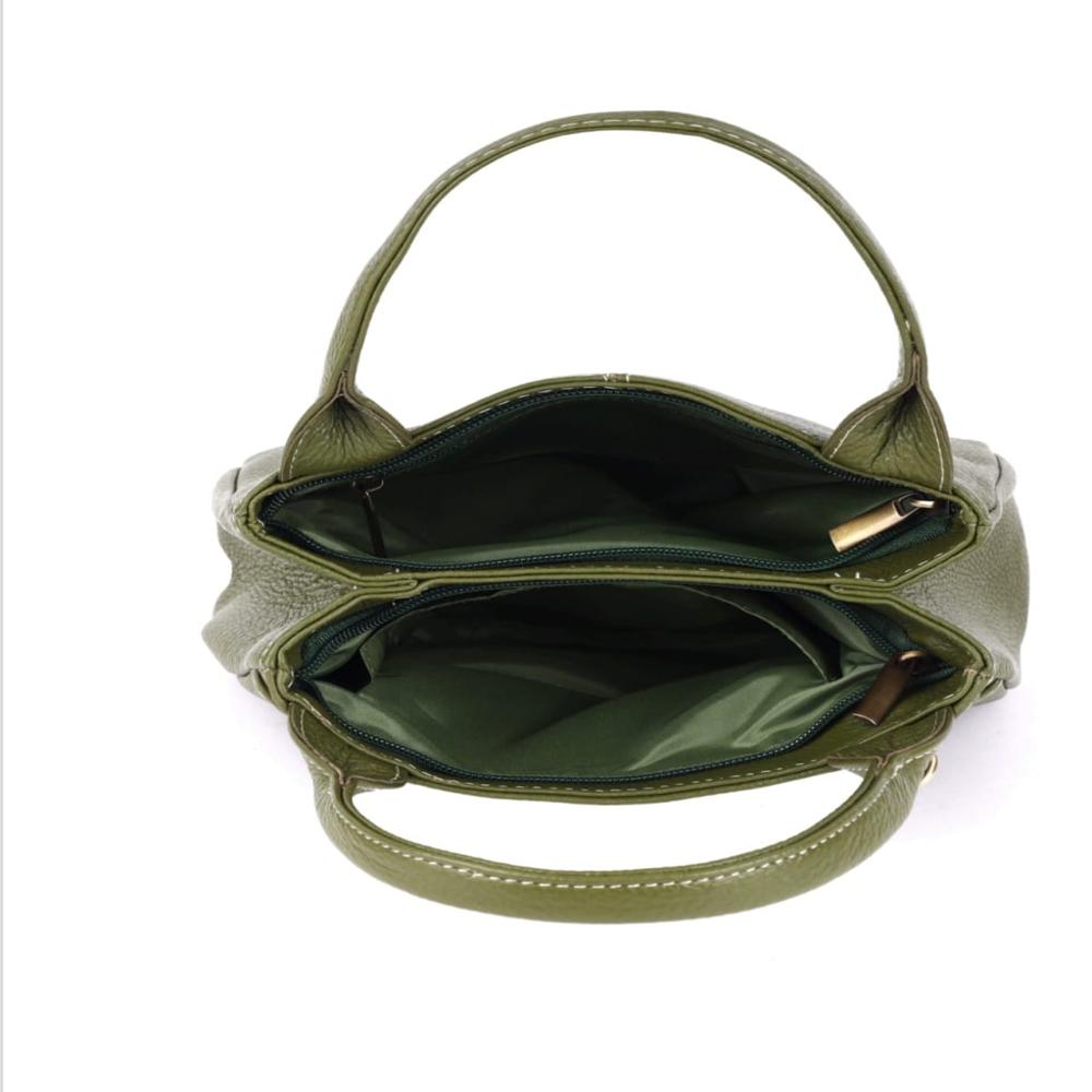 beautiful and classy ladies handbag