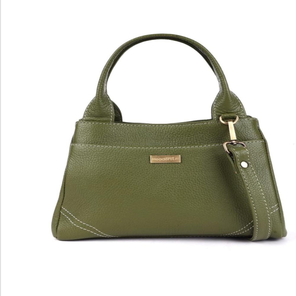 beautiful and classy ladies handbag