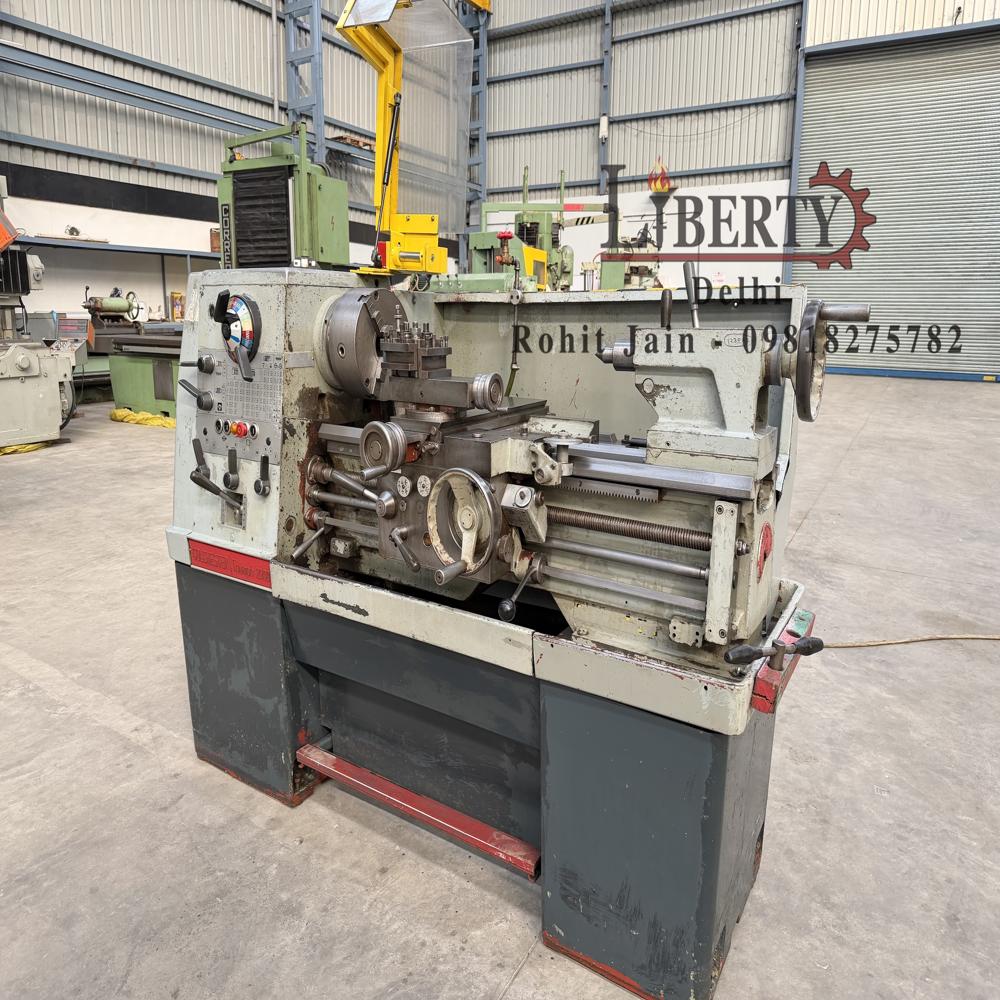 Colchester Triumph 760 mm Length Gap-Bed Lathe Machine