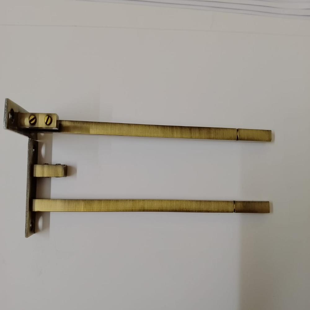 Ss F Bracket - Application: Doors Fitting