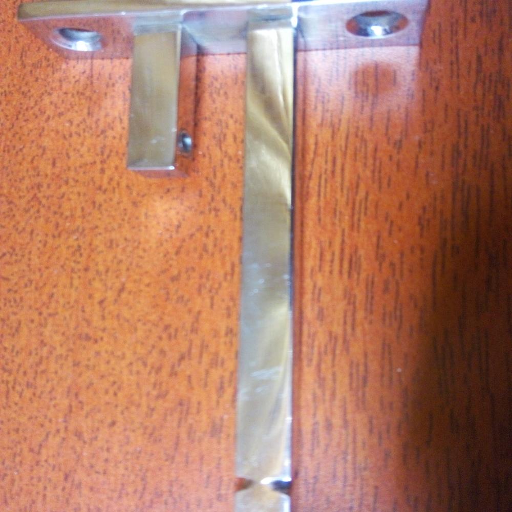 Ss F Bracket - Application: Doors Fitting