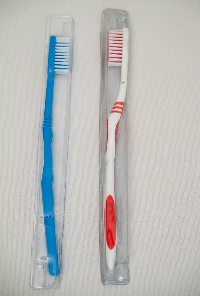 Toothbrush Clamshell Packaging