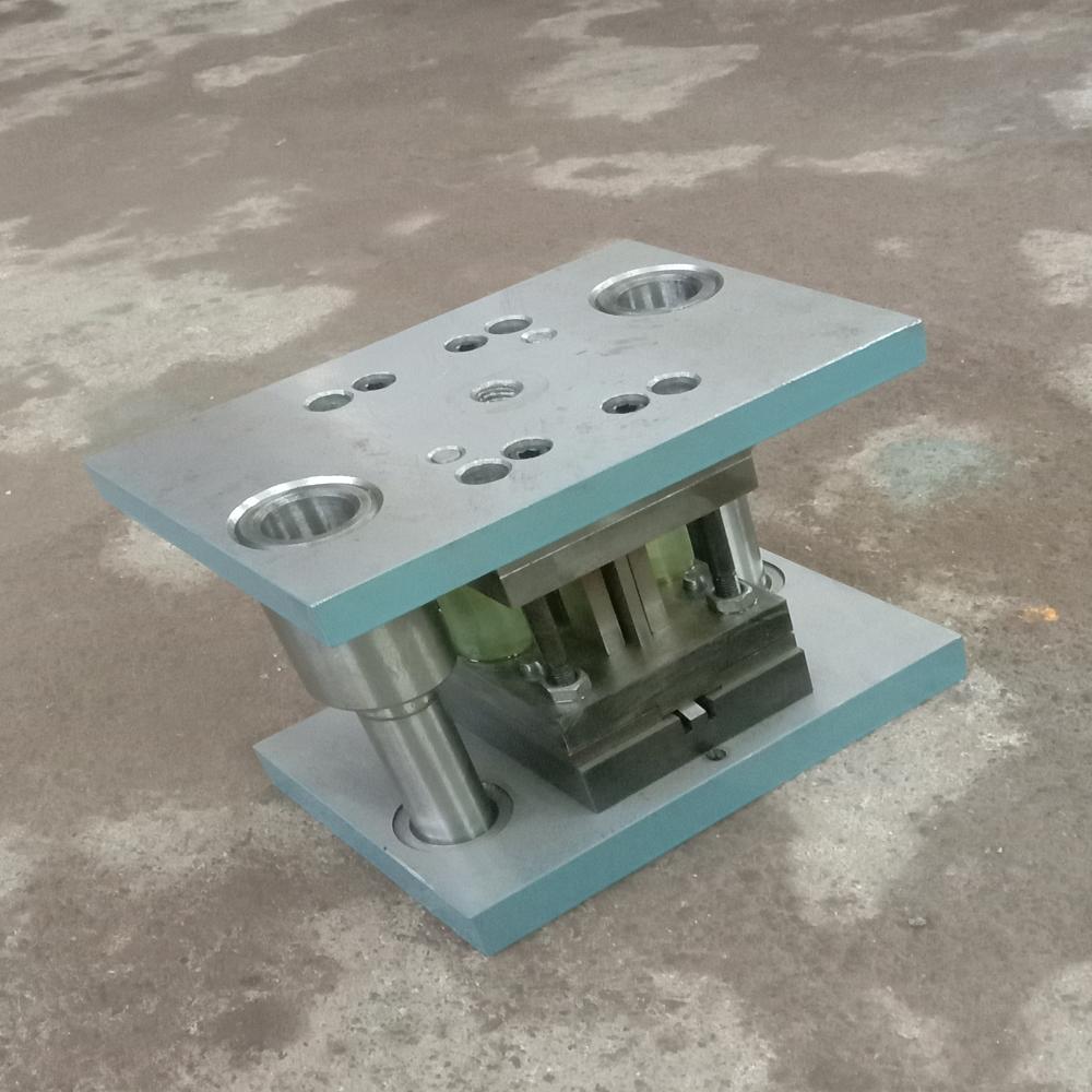 Modular Box Clip Dies - Color: Silver