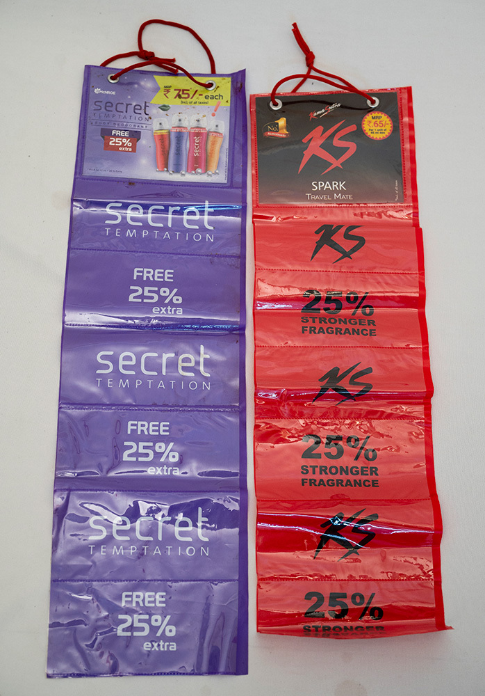 Hanging Cosmatic Plastic Packaging - Color: Translucent White With Printed Label