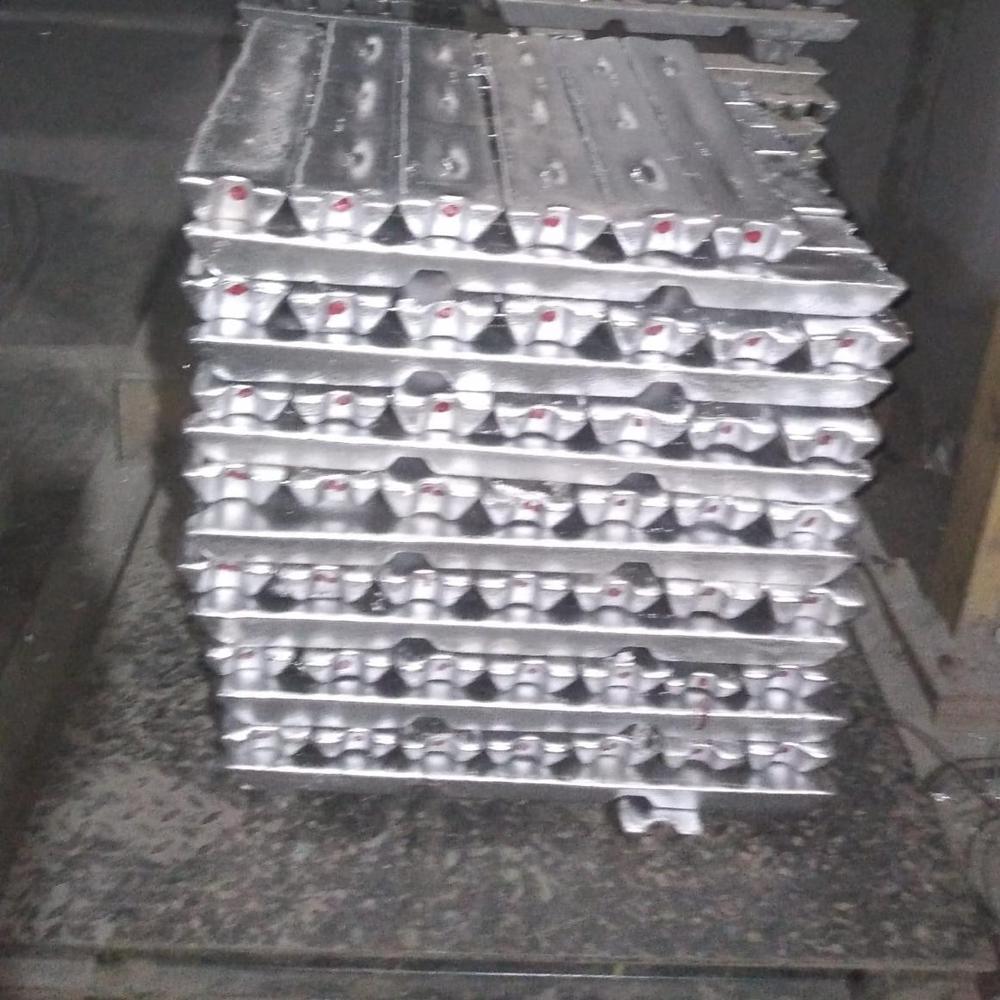 LM4 Aluminum Alloy Ingot