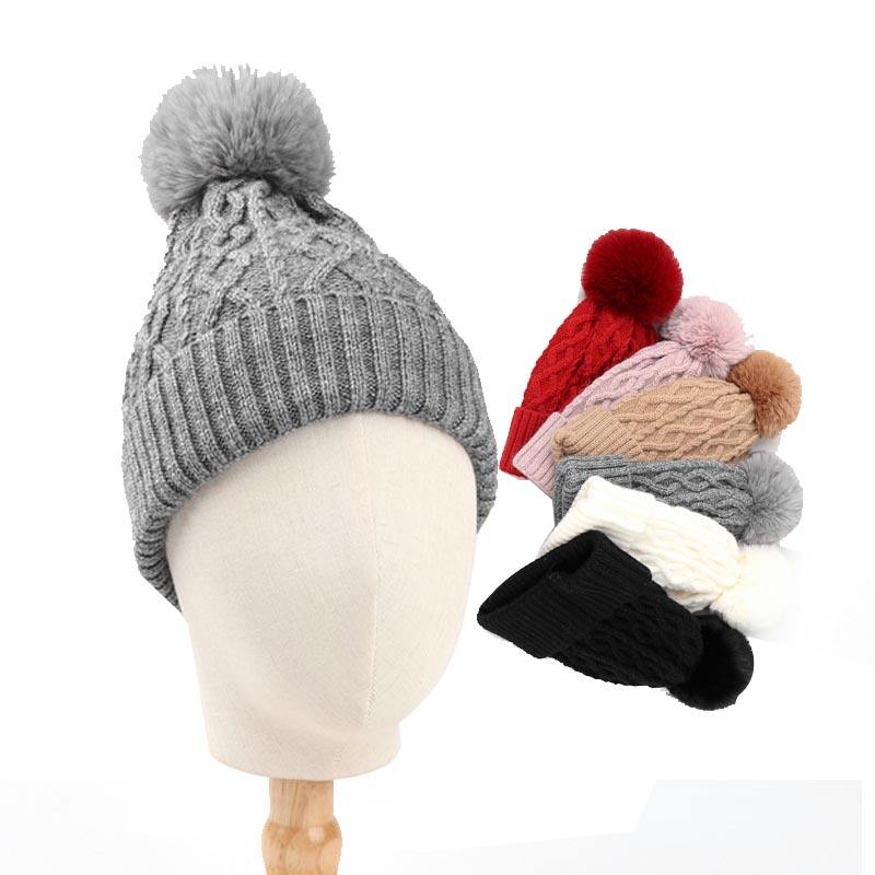 Ladies Winter Pom Pom Beanie Hat