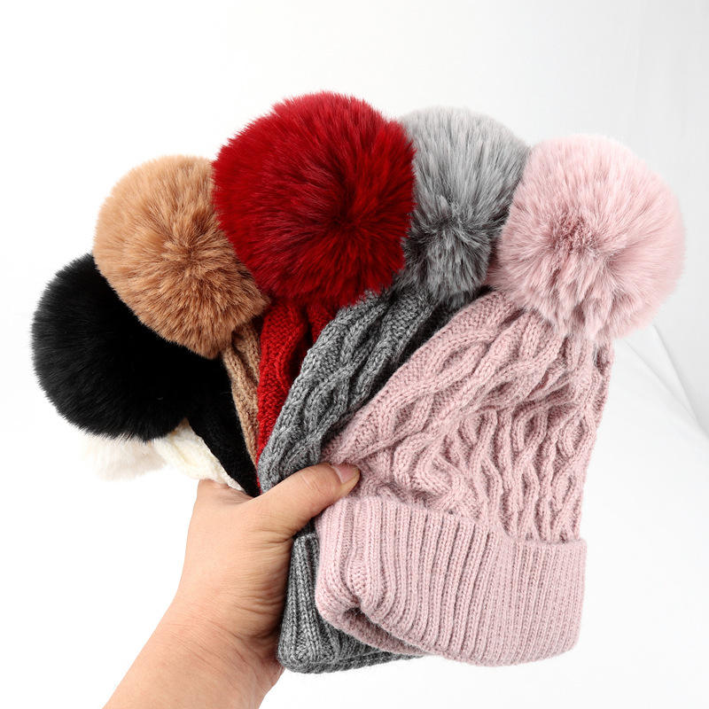 Ladies Winter Pom Pom Beanie Hat