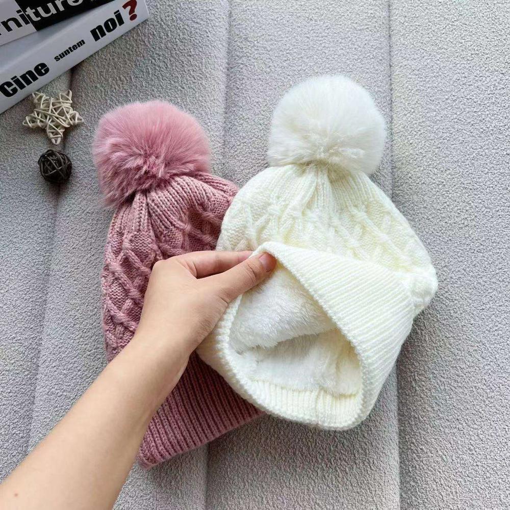 Acrylic Cable Knit Cuffed Unisex Winter Beanie Hat
