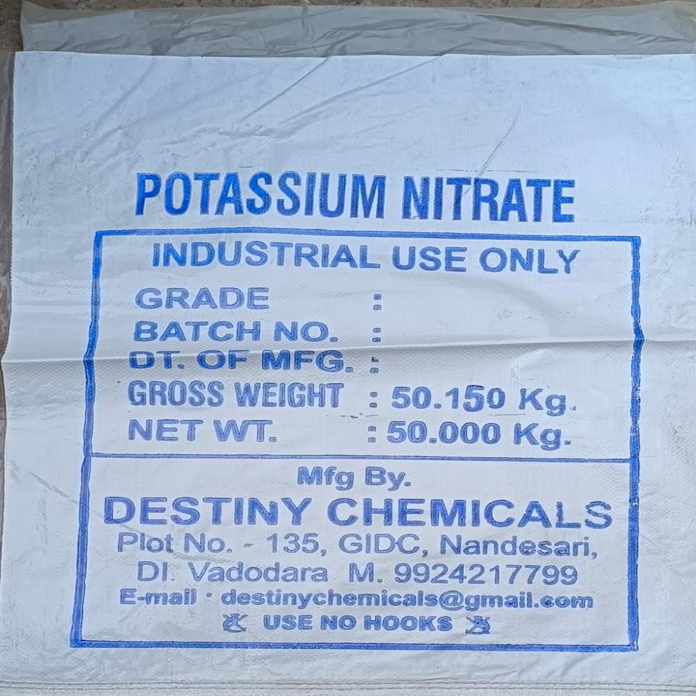 Potassium Nitrate - 98% Pure White Crystalline Powder | Poisonous, Versatile Industrial Application, Room Temperature Storage, Ph Level 3.5