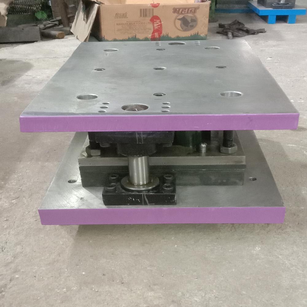 Sheet Metal Components Die - Capacity: 50 Ton