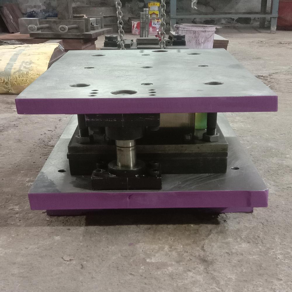 Sheet Metal Components Die - Capacity: 50 Ton