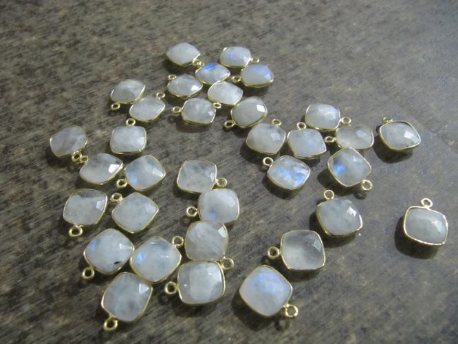 Natural Gemstone Cushion Square shape Centre loop Bezel Connectors Gold Plated 10mm Charms for jewellery making sold per piece