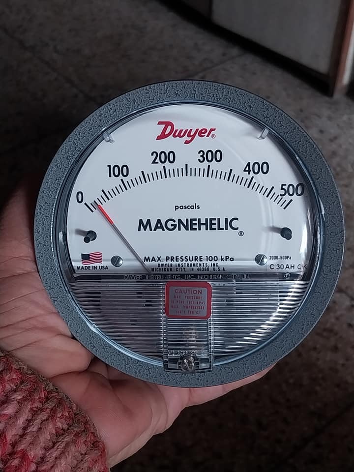 Magnehelic : Differential Pressure Gauge In Olpad Industrial Estate Surat Gujarat